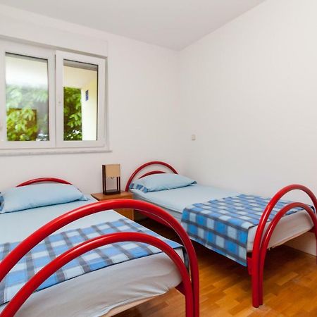 • Lungomare Beach Apartment Pula • ภายนอก รูปภาพ